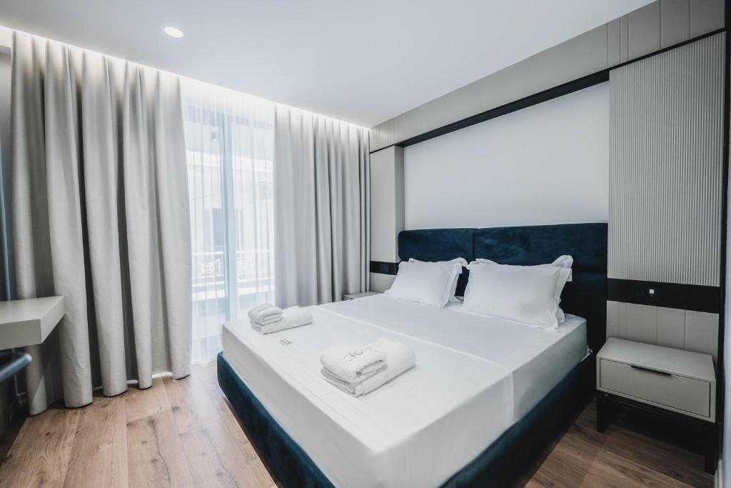 Luxury BOE Hotel by the sea