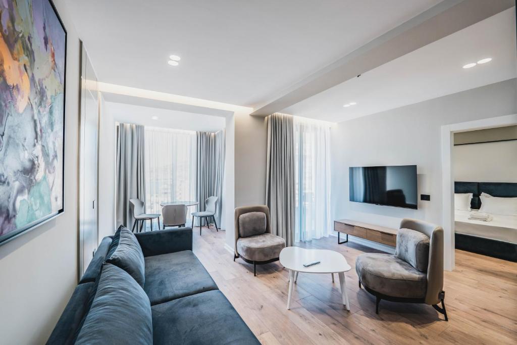 Superior Suite with Balcony
